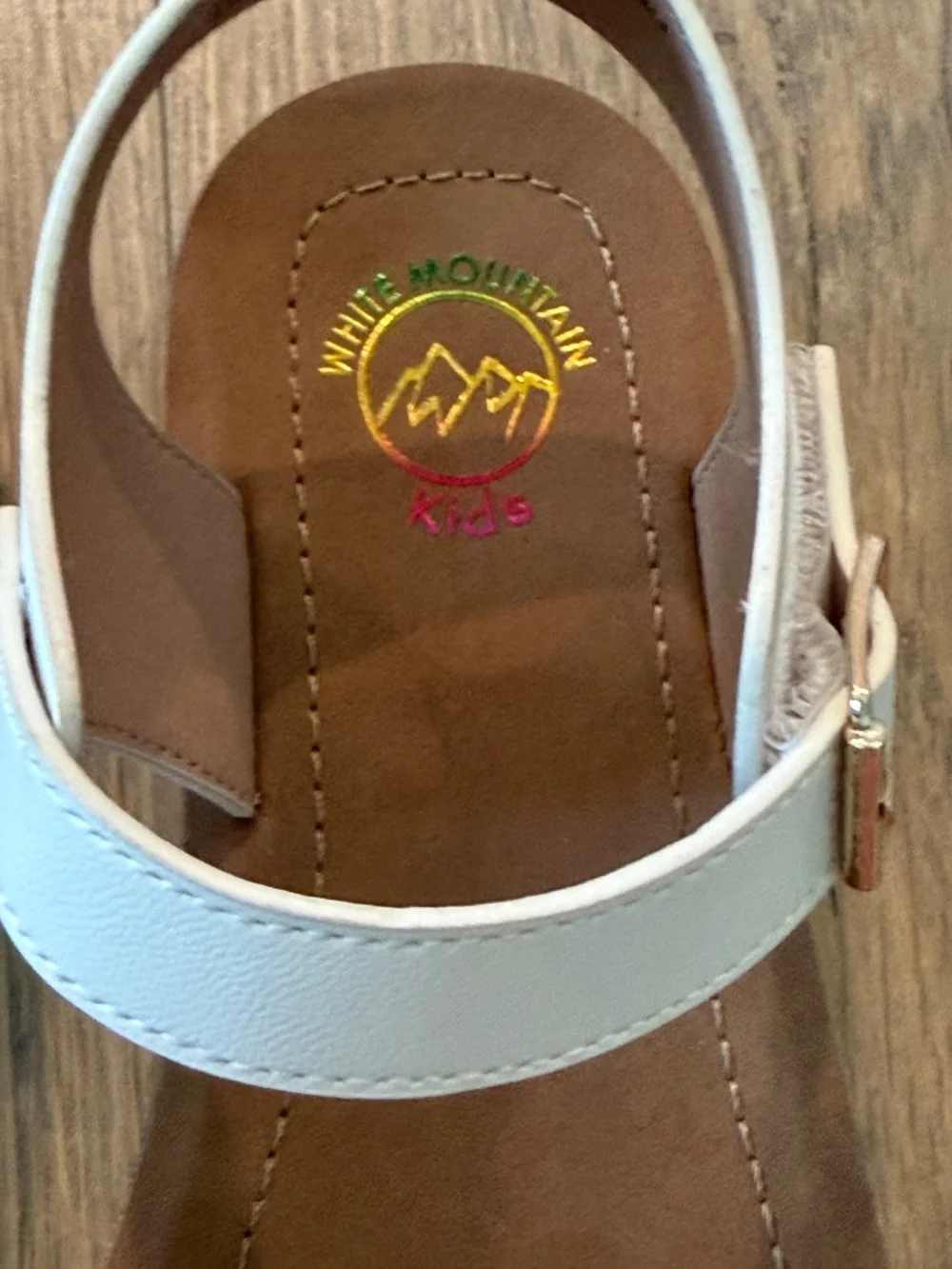 White Mountain Floral White Sandal girls sz 2